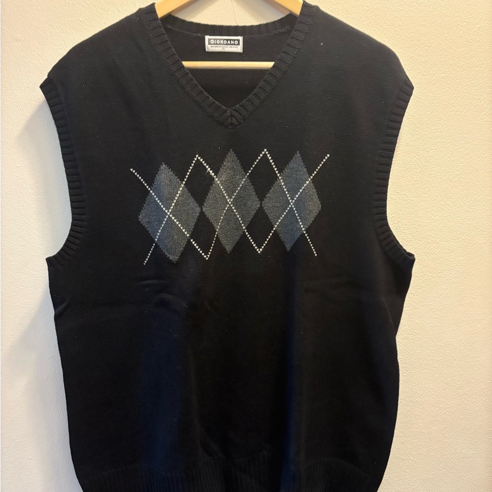 Men's Black Argyle Sweater Vest